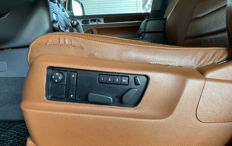 Volkswagen Touareg III, 2008 год, 1 385 000 рублей, 26 фотография