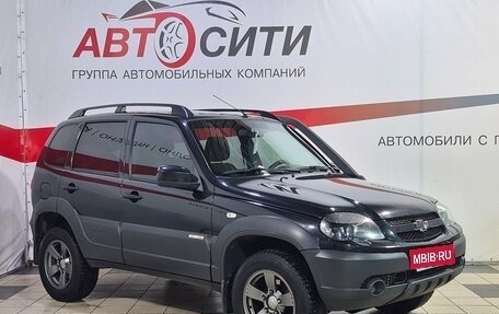 Chevrolet Niva I рестайлинг, 2017 год, 810 000 рублей, 1 фотография