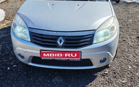 Renault Sandero I, 2013 год, 650 000 рублей, 1 фотография