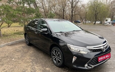 Toyota Camry, 2017 год, 2 600 000 рублей, 1 фотография