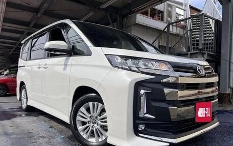 Toyota Noah, 2025 год, 2 680 000 рублей, 1 фотография
