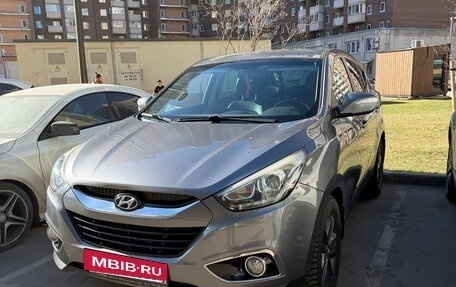 Hyundai ix35 I рестайлинг, 2015 год, 1 490 000 рублей, 2 фотография