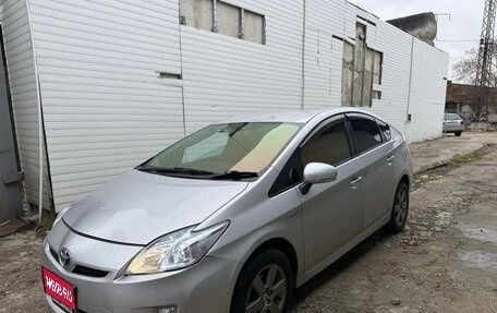 Toyota Prius, 2010 год, 1 000 000 рублей, 1 фотография
