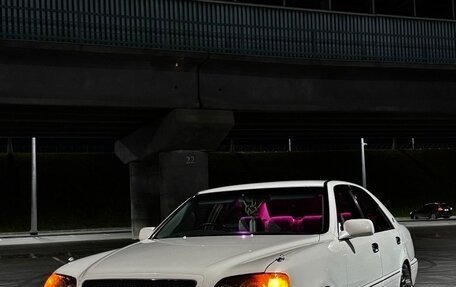 Toyota Crown, 2001 год, 1 100 000 рублей, 1 фотография