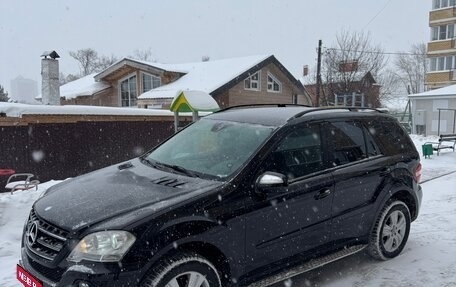 Mercedes-Benz M-Класс, 2009 год, 1 700 000 рублей, 1 фотография