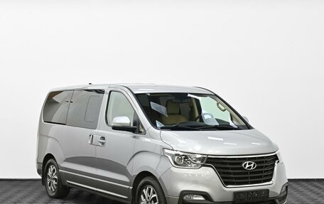 Hyundai H-1 II рестайлинг, 2019 год, 2 599 000 рублей, 1 фотография