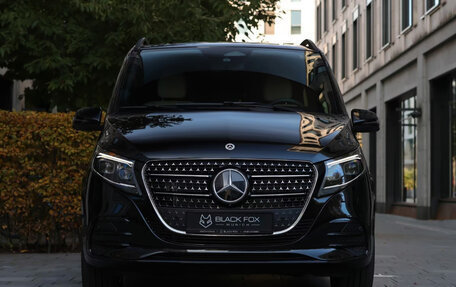 Mercedes-Benz V-Класс, 2026 год, 13 490 000 рублей, 2 фотография