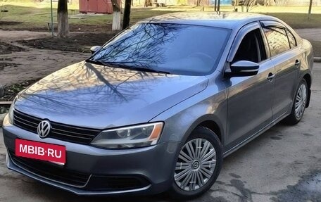Volkswagen Jetta VI, 2012 год, 1 050 000 рублей, 1 фотография