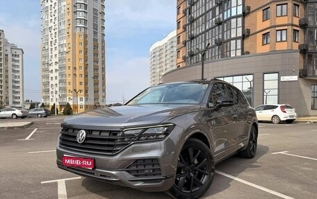 Volkswagen Touareg III, 2019 год, 5 200 000 рублей, 1 фотография