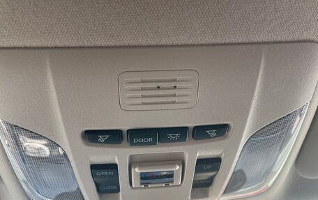 Toyota Corolla, 2022 год, 2 300 000 рублей, 14 фотография