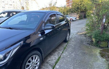 Hyundai Solaris II рестайлинг, 2017 год, 1 350 000 рублей, 5 фотография