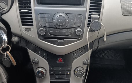 Chevrolet Cruze II, 2011 год, 455 000 рублей, 13 фотография