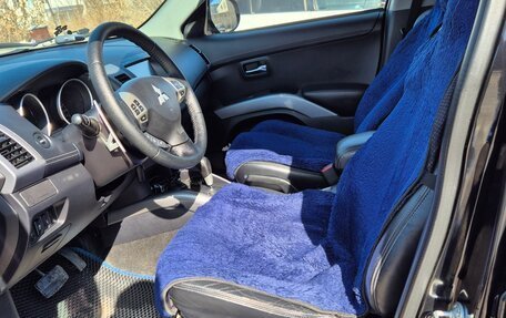 Mitsubishi Outlander III рестайлинг 3, 2011 год, 1 450 000 рублей, 9 фотография