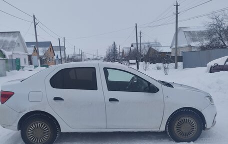 Renault Logan II, 2019 год, 545 000 рублей, 2 фотография
