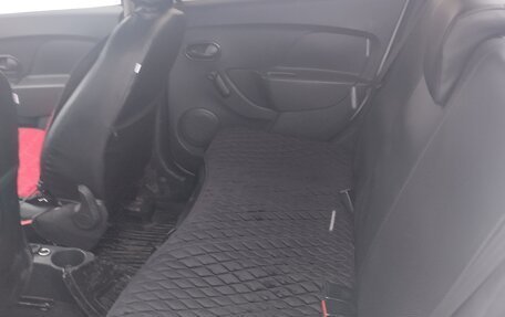 Renault Logan II, 2019 год, 545 000 рублей, 9 фотография