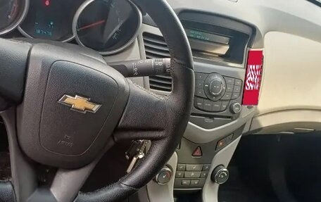Chevrolet Cruze II, 2012 год, 750 000 рублей, 5 фотография