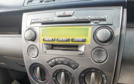 Mazda Demio III (DE), 2003 год, 329 000 рублей, 14 фотография