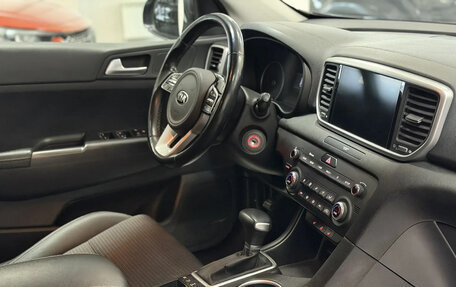 KIA Sportage IV рестайлинг, 2021 год, 2 580 000 рублей, 9 фотография