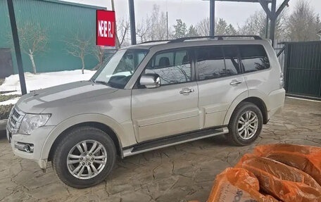 Mitsubishi Pajero IV, 2020 год, 3 900 000 рублей, 2 фотография