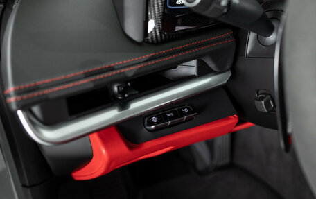 Chevrolet Corvette C8, 2023 год, 29 990 000 рублей, 21 фотография