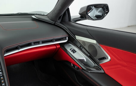 Chevrolet Corvette C8, 2023 год, 29 990 000 рублей, 28 фотография