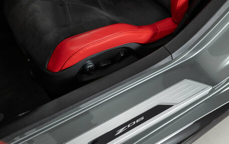 Chevrolet Corvette C8, 2023 год, 29 990 000 рублей, 18 фотография