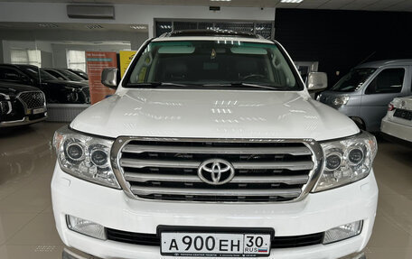 Toyota Land Cruiser 200, 2011 год, 3 100 000 рублей, 2 фотография