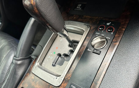 Toyota Land Cruiser 200, 2011 год, 3 100 000 рублей, 16 фотография