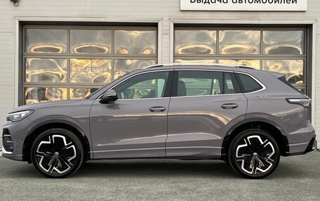 Volkswagen Tiguan, 2024 год, 6 070 000 рублей, 4 фотография