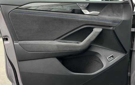 Volkswagen Tiguan, 2024 год, 6 070 000 рублей, 11 фотография