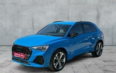 Audi Q3, 2023 год, 2 750 000 рублей, 1 фотография