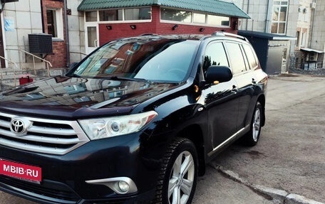 Toyota Highlander III, 2011 год, 1 850 000 рублей, 1 фотография