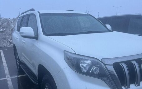 Toyota Land Cruiser Prado 150 рестайлинг 2, 2017 год, 4 350 000 рублей, 1 фотография