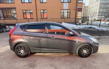 Hyundai Solaris II рестайлинг, 2014 год, 800 000 рублей, 1 фотография