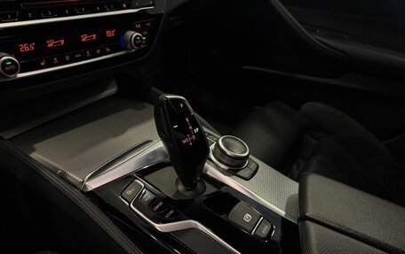 BMW 5 серия, 2019 год, 3 687 000 рублей, 14 фотография