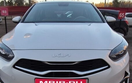 KIA cee'd III, 2022 год, 2 100 000 рублей, 1 фотография