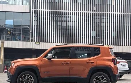 Jeep Renegade I рестайлинг, 2017 год, 1 450 000 рублей, 5 фотография