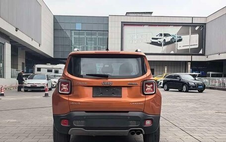 Jeep Renegade I рестайлинг, 2017 год, 1 450 000 рублей, 4 фотография