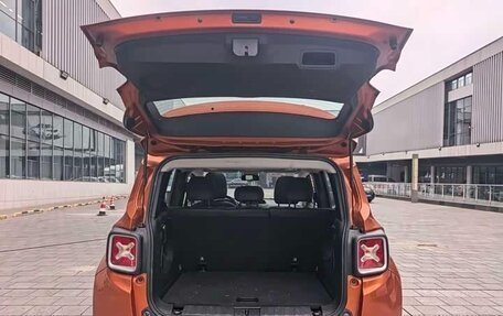 Jeep Renegade I рестайлинг, 2017 год, 1 450 000 рублей, 8 фотография
