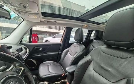 Jeep Renegade I рестайлинг, 2017 год, 1 450 000 рублей, 9 фотография