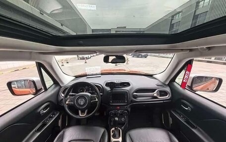 Jeep Renegade I рестайлинг, 2017 год, 1 450 000 рублей, 14 фотография