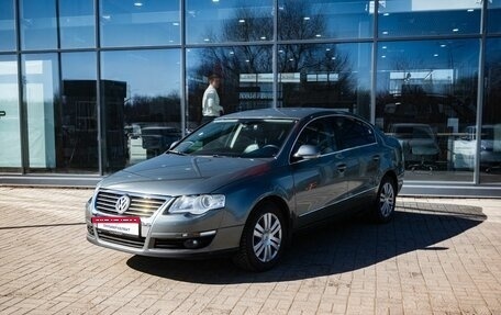 Volkswagen Passat B6, 2010 год, 750 000 рублей, 1 фотография