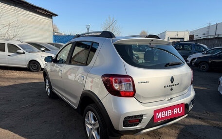 Renault Sandero II рестайлинг, 2018 год, 1 069 000 рублей, 2 фотография