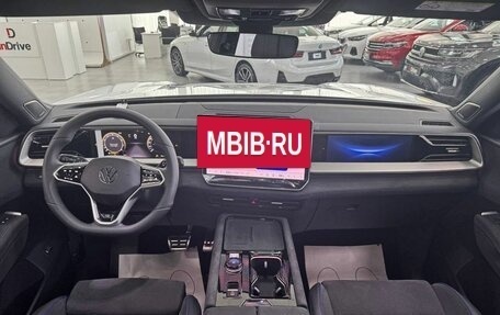 Volkswagen Teramont, 2026 год, 6 800 000 рублей, 7 фотография