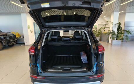 Geely Atlas, 2023 год, 1 685 000 рублей, 5 фотография