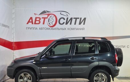 Chevrolet Niva I рестайлинг, 2017 год, 810 000 рублей, 4 фотография