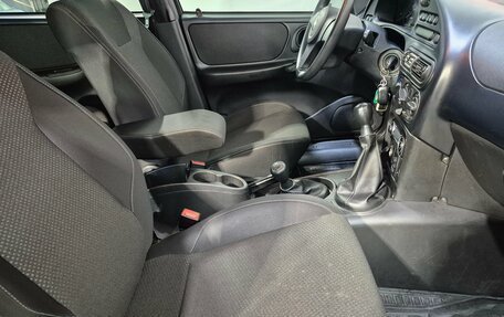 Chevrolet Niva I рестайлинг, 2017 год, 810 000 рублей, 13 фотография