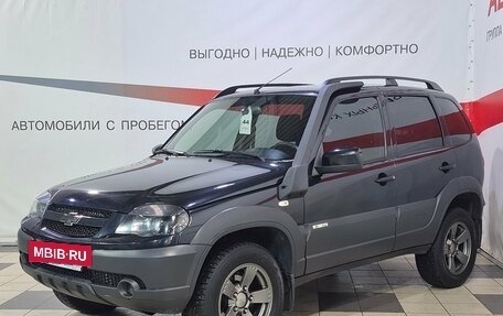 Chevrolet Niva I рестайлинг, 2017 год, 810 000 рублей, 3 фотография