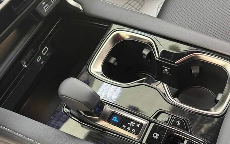 Lexus RX IV рестайлинг, 2025 год, 14 фотография