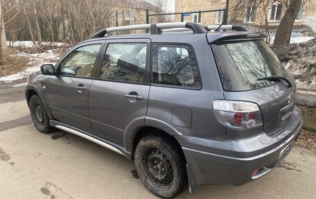 Mitsubishi Outlander III рестайлинг 3, 2007 год, 370 000 рублей, 3 фотография